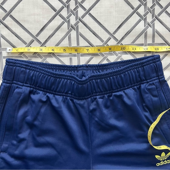 NWOT ADIDAS Youth SST Track Pants, Jogger Navy with Green Logo Size YL - Picture 4 of 11